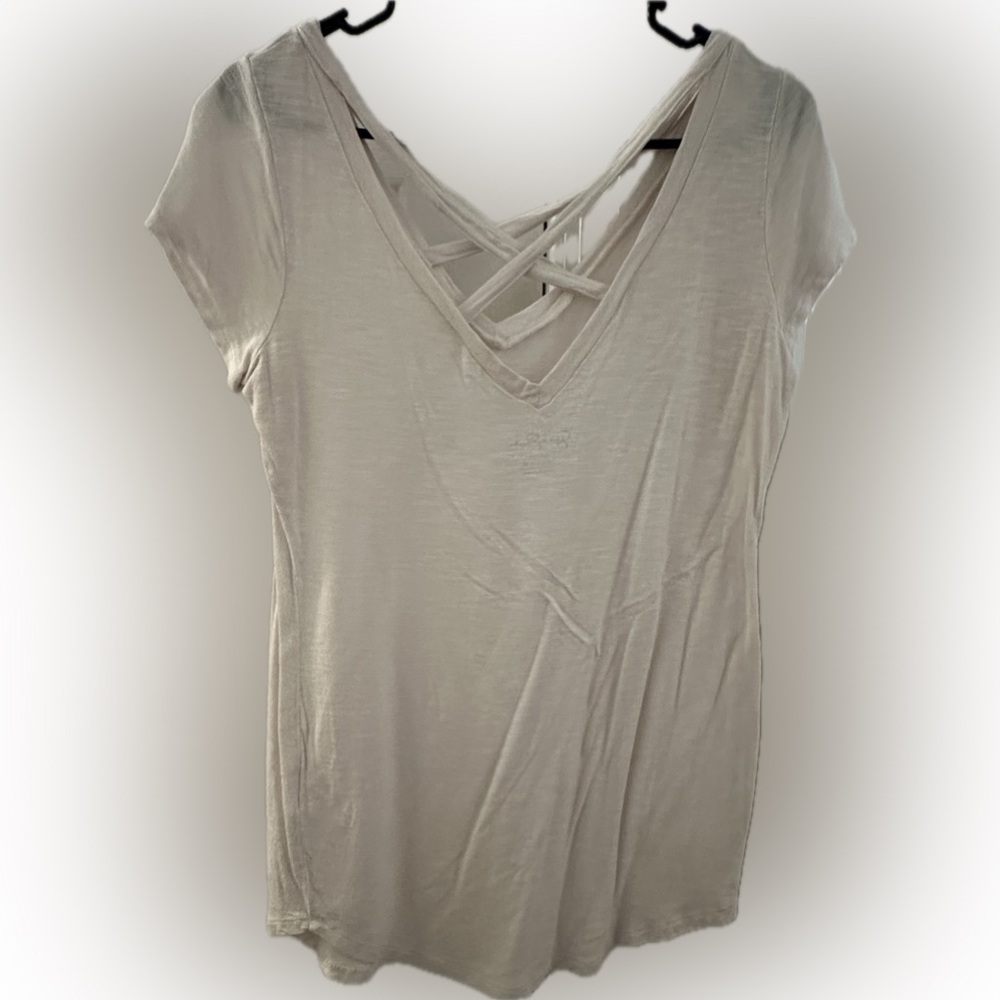 Jessica Simpson White Crisscross Extra Long V-Neck Tee | S GREAT CONDITION